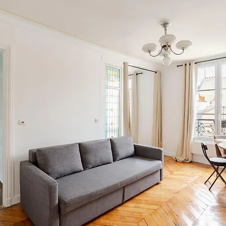 Daire Beautiful In 9 Paris